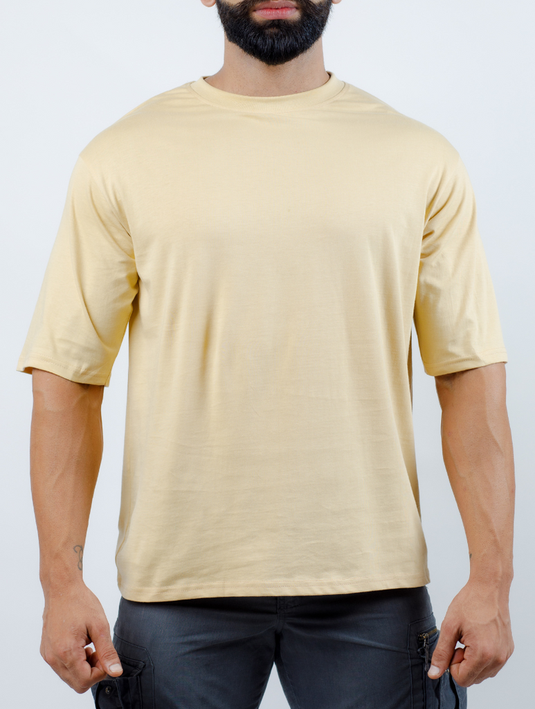 modern drop shoulder t-shirt in being colour